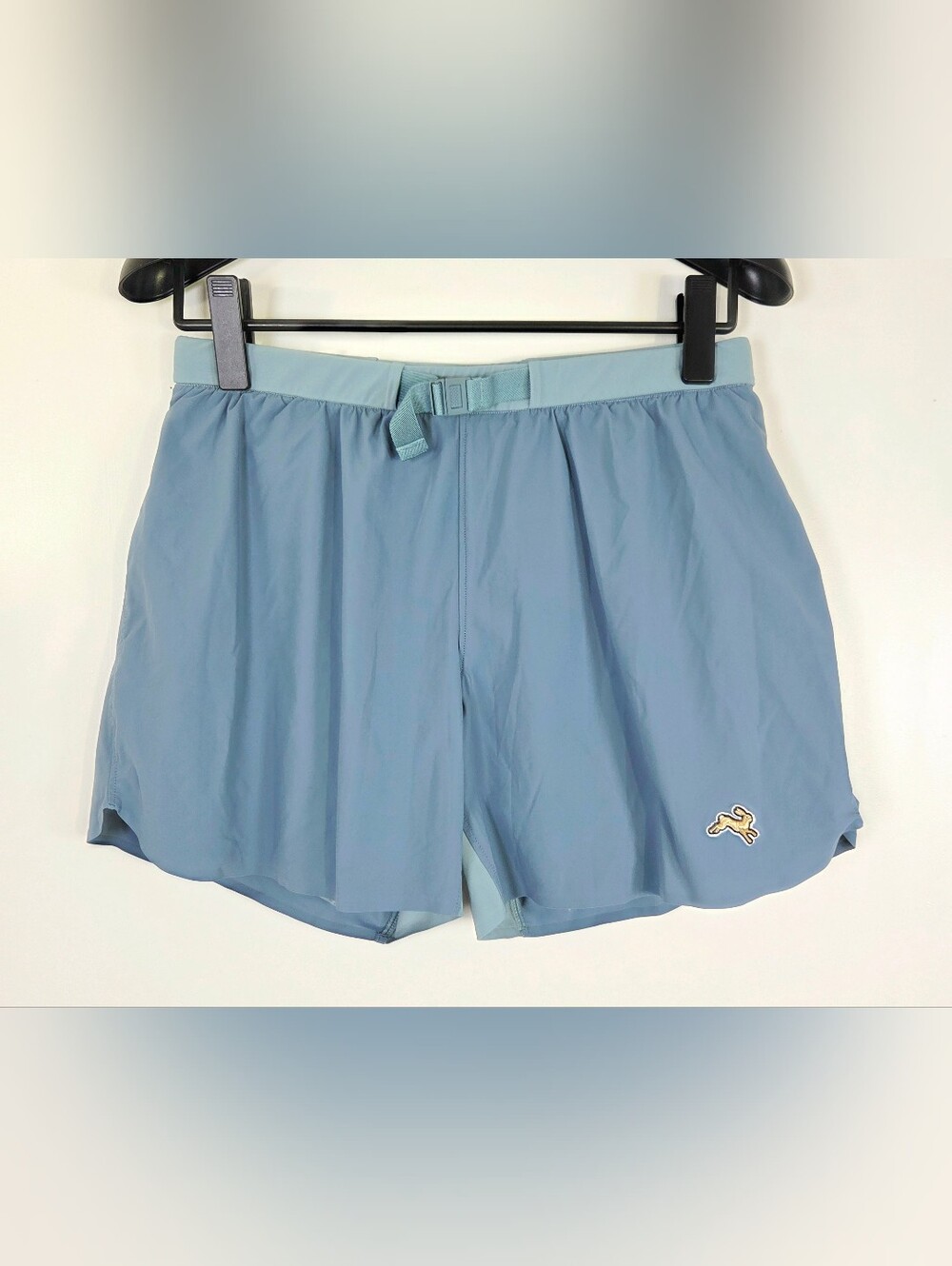 TRACKSMITH OFF ROADS TRAIL 2-IN-1 BELTED SHORTS.